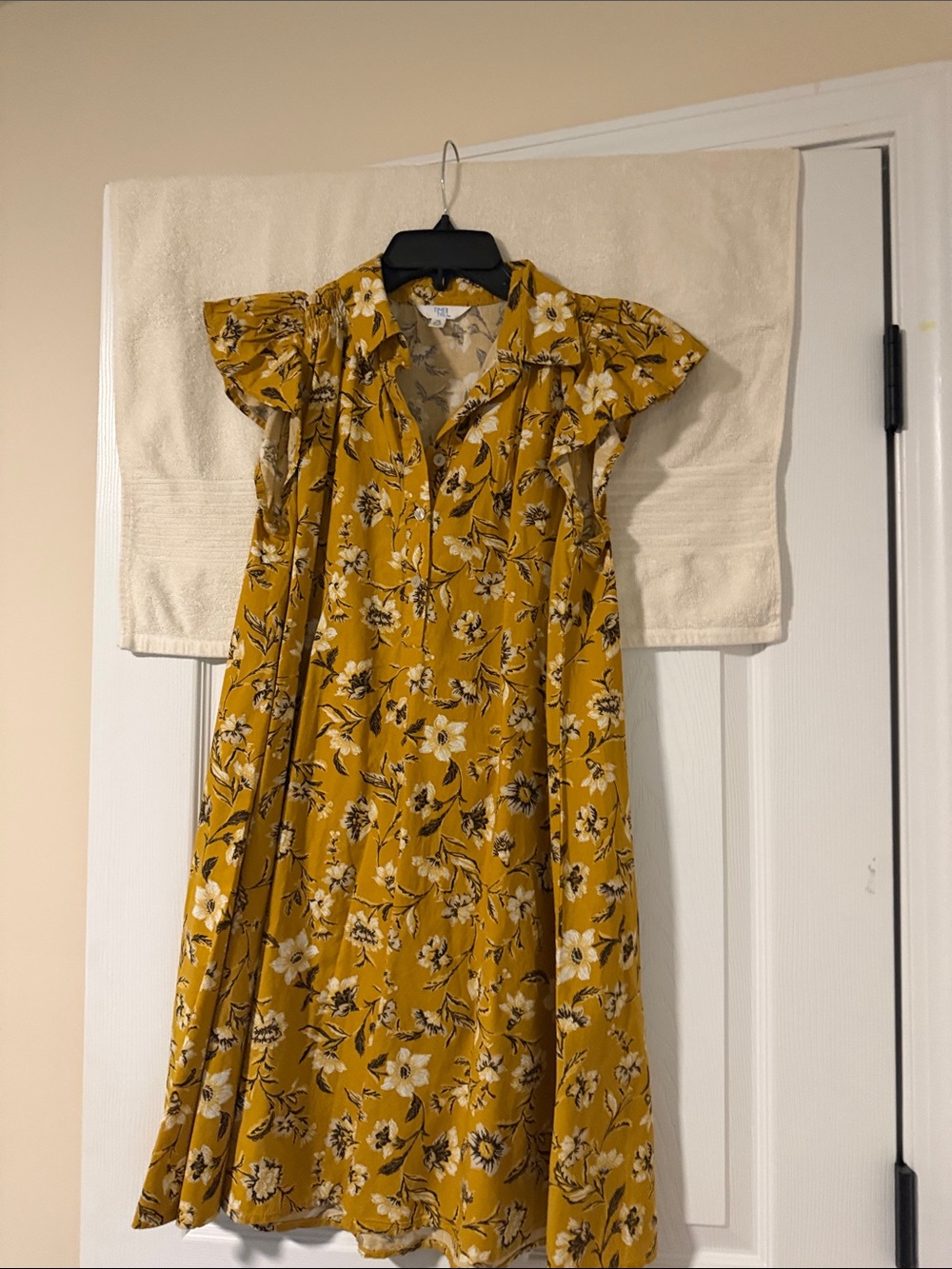 Flutter Sleeve Floral Midi Dress in Mustard
